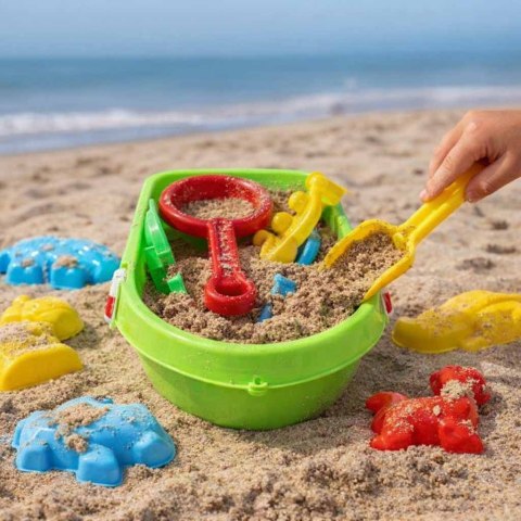 Statek łódka z akcesoriami foremkami do piasku wody foremki + sikawka strzykawka 12el.